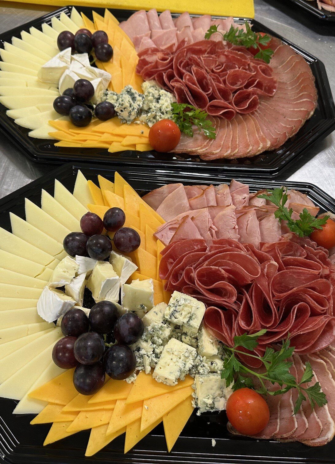 Плата сирена и колбаси